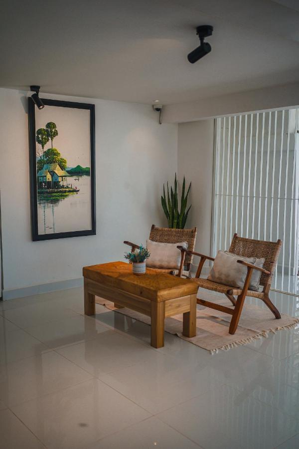 Montagne Boutique Hotell Kampot Exteriör bild